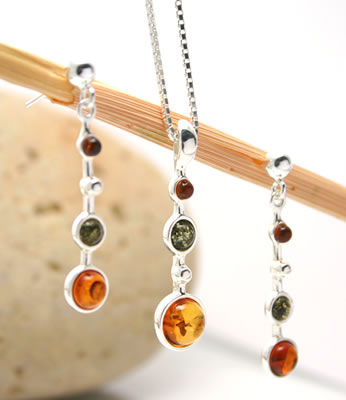 AM086 Triple Drop Amber Pendant and Earrings