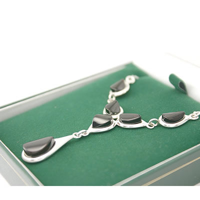 AM735 Cherry Amber Silver Necklace