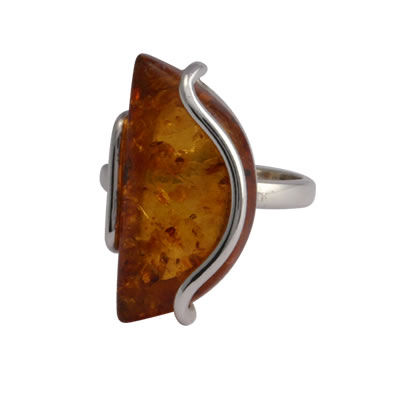 AM1102 Handmade Semi Circle Amber Ring