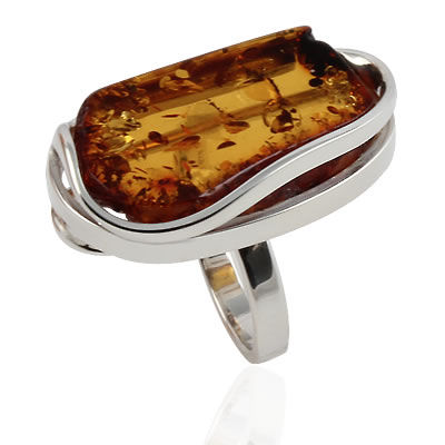 AM1202 Large Baltic Amber Ring