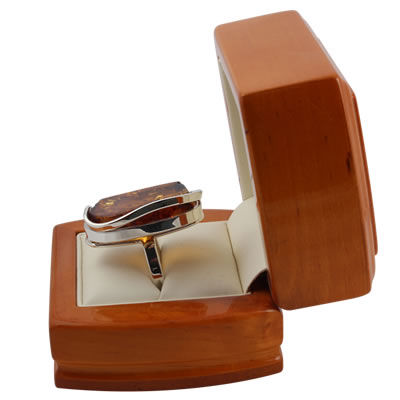 AM1202 Large Baltic Amber Ring