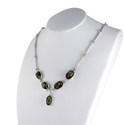 AM1416 Green Amber Ovals Necklace