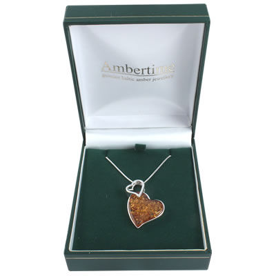 AM1508 Amber Silver Heart Pendant