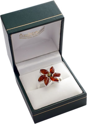 AM233 Green and Cognac Amber Flower Ring