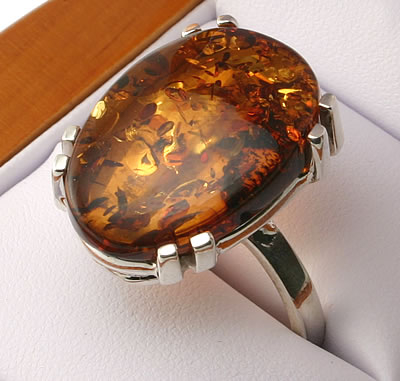 AM277 Large Oval Amber Sterling Silver Ring