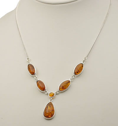 AM384 Honey Amber Necklace