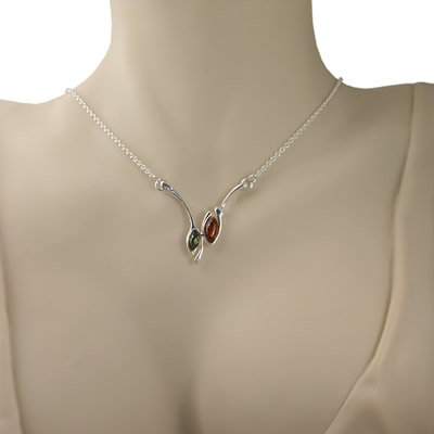 AM428 Green and Honey Amber Wishbone Necklace