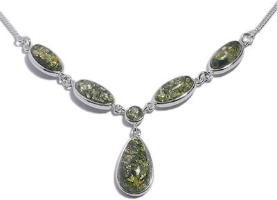 AM714 Green Amber Silver Necklace