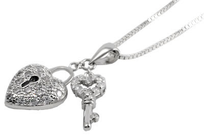 SP078 Heart and Key Charm Pendant