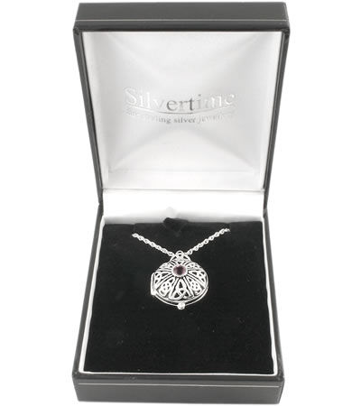 SP085 Amethyst Celtic Locket