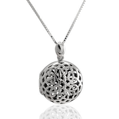 SP203 Celtic Knotwork Round Silver Locket