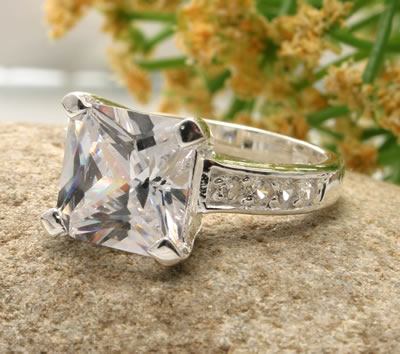 SR036 Sensational Princess Cut Solitaire Ring