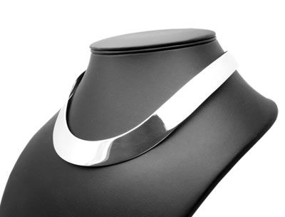 ST003 Heavy Plain Silver Torque Collar