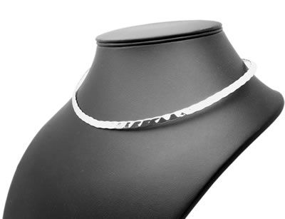 ST006 Hammered Finish Silver Torque Collar