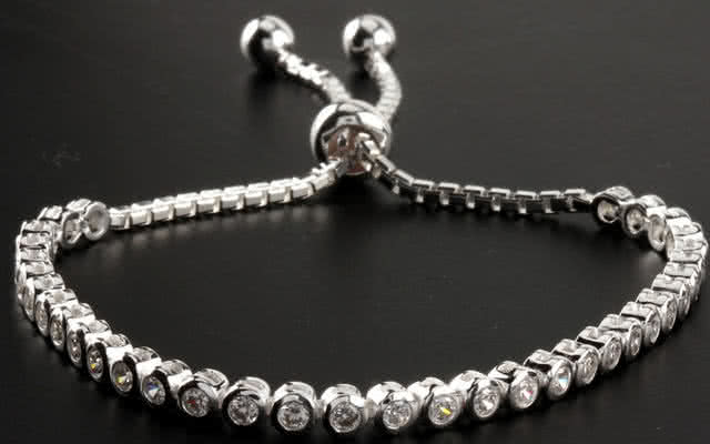 Aggregate more than 79 heavy silver bracelets ladies latest - in.duhocakina