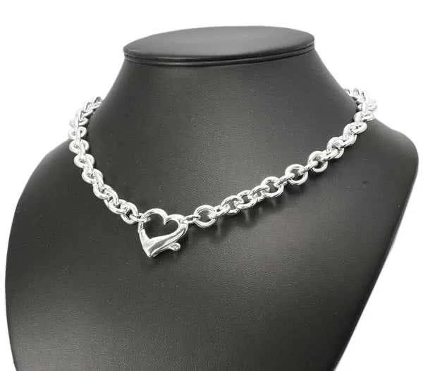 Silver clasp necklace on sale
