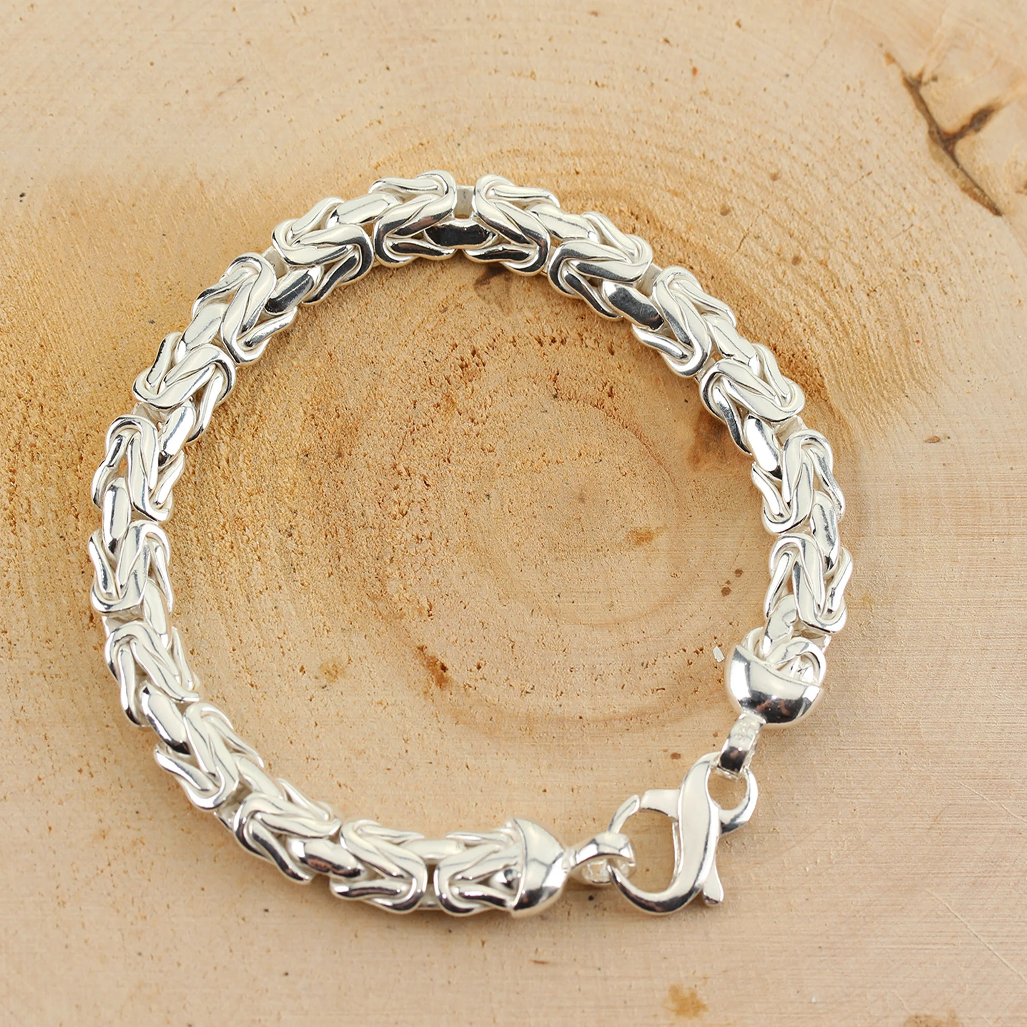 Buy Men Pure Silver Bracelet Design at Best price| TajMahal Silver