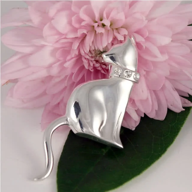 Silver Cat Brooch with Cuubic Zirconia Collar