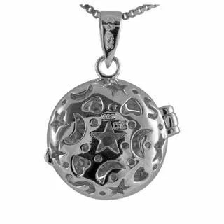 Cubic Zirconia Star Silver Locket - Locket diameter is 20mm, slightly larger than a 5 pence coin