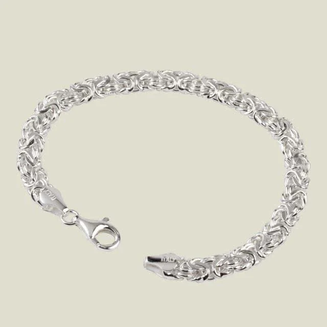 Diamond Cut Byzantine Bracelet