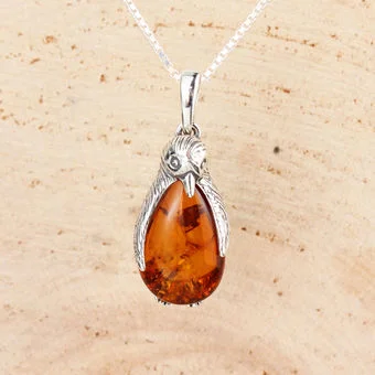 Penguin Sterling Silver Pendant Set With Baltic Amber Penguin Sterling Silver Pendant Set With Baltic Amber