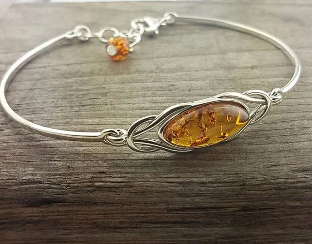 Honey baltic Amber Sterling Silver Celtic Knot Bangle