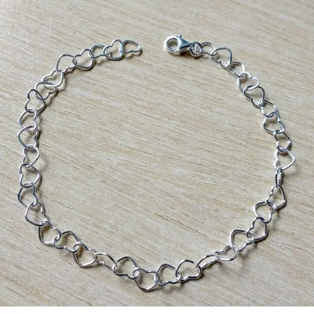 925 Sterling Silver Mini Heart Link Bracelet