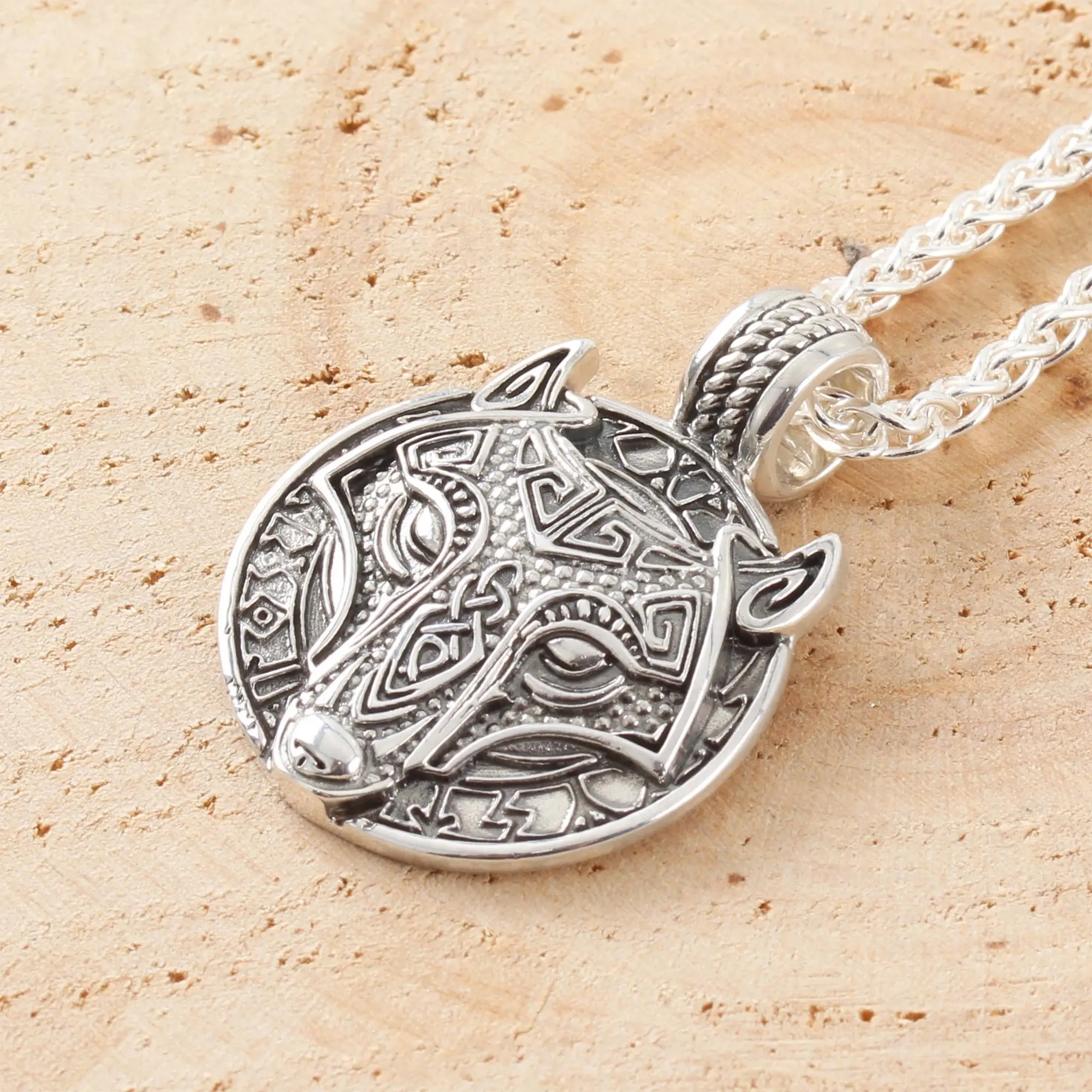 thumbnail image 2 of Sterling Silver Wolf Head Pendant With Italian Box Chain – Made In USA, No Stone 2 of 5
