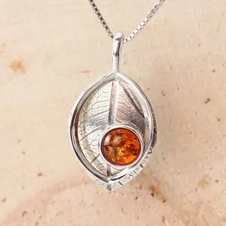 Honey Baltic Amber Leaf Pendant