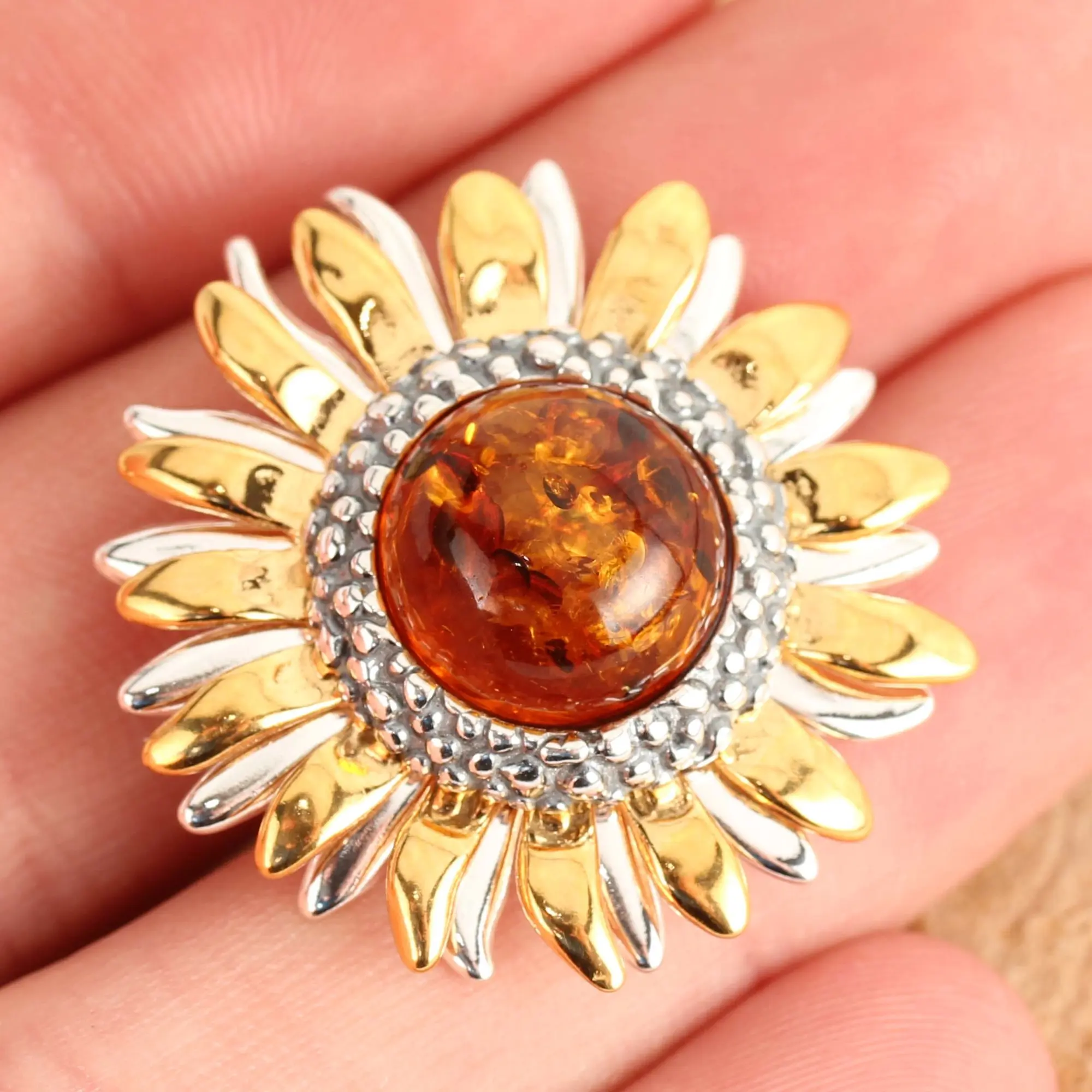 Baltic Amber Sun Flower Brooch Pin Lemon Yellow Sterling Silver Baltic Amber Sun Flower Brooch Pin Lemon Yellow Sterling Silver