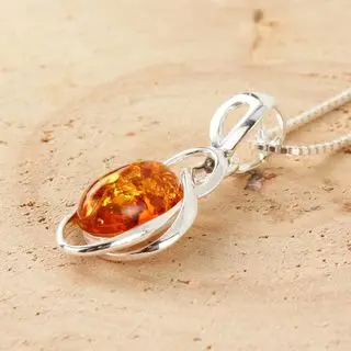 Celtic Loops Honey Baltic Amber Jewellery