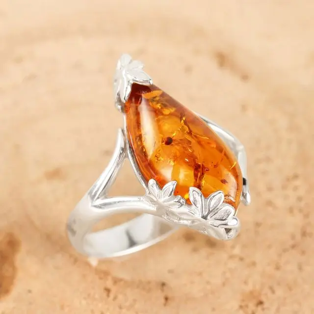 Honey Baltic Amber Flower Ring