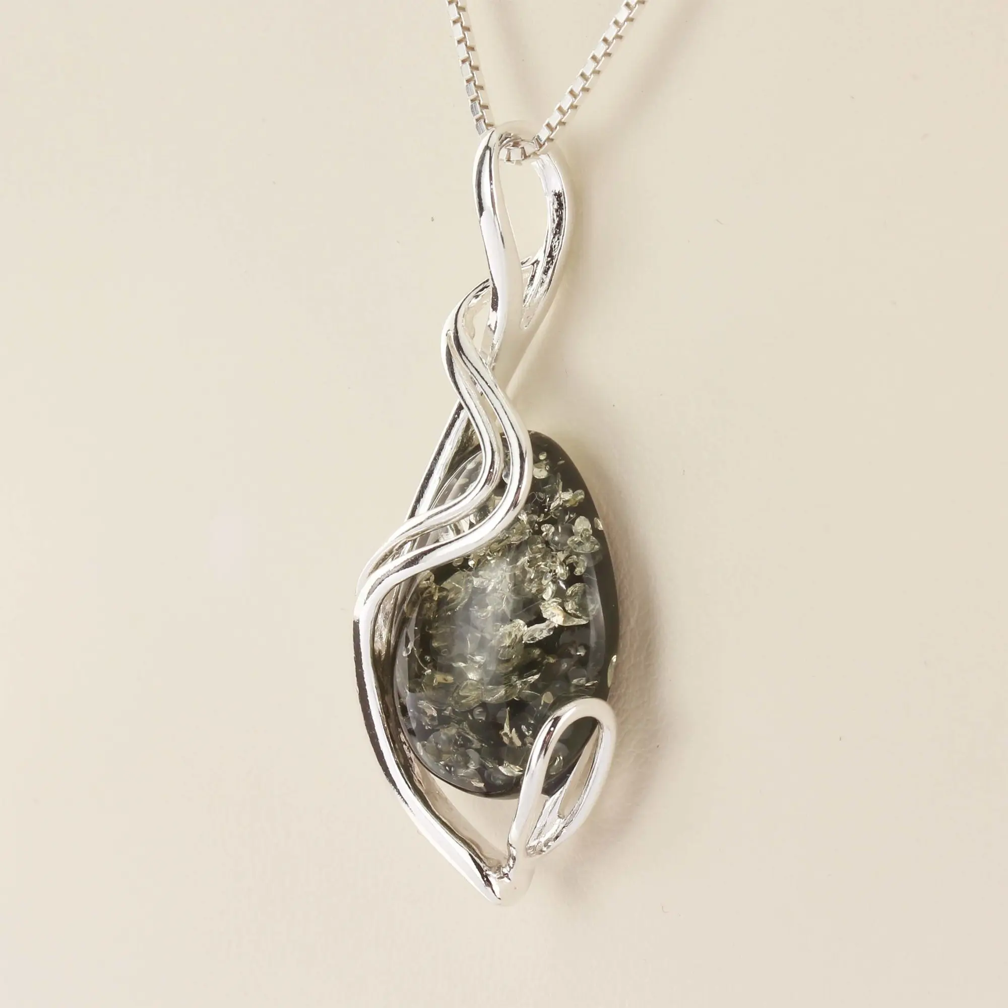 Baltic Amber Squirrel Pendant – Sterling Silver, Cognac Stone, 18" Chain