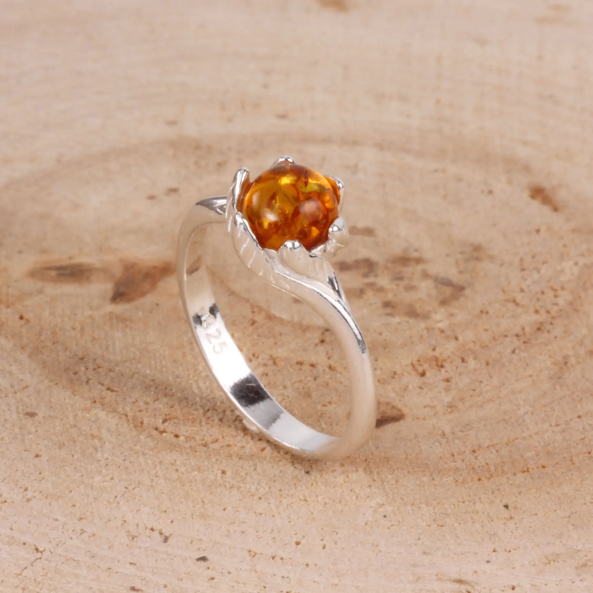 Silver solitaire deals ring