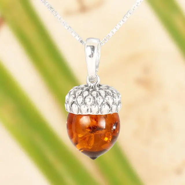 small-baltic-amber-acorn-pendant