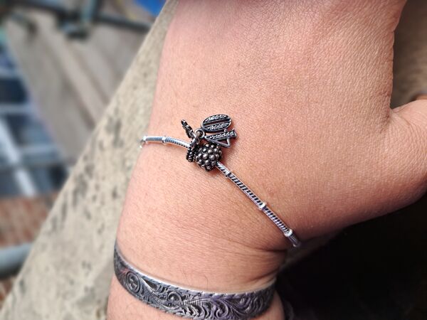 Review image for Sterling Silver Snake Chain Bracelet with Round Stations